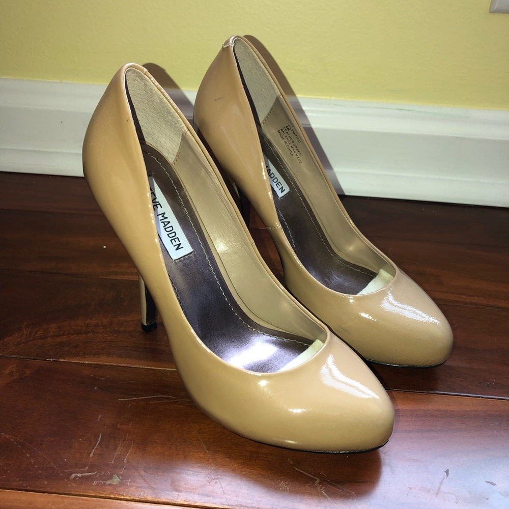 Steve Madden Tan Heels